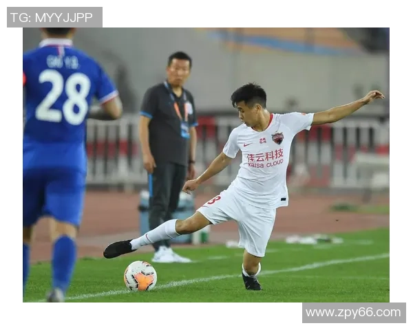 深圳足球队团队协作的创新之路与热议背后的深层意义