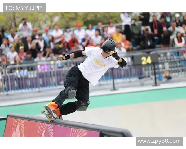 深圳滑板队进攻表现分析与战术调整探讨